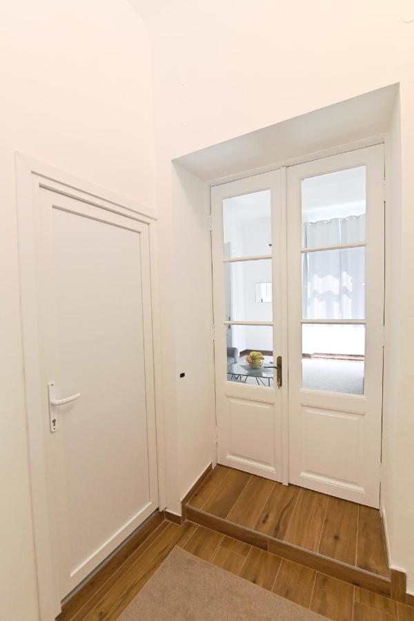 Tyson Apartman Rijeka Apartment Ngoại thất bức ảnh