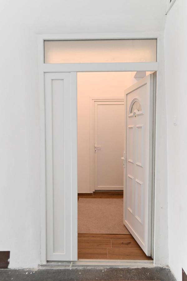 Tyson Apartman Rijeka Apartment Ngoại thất bức ảnh