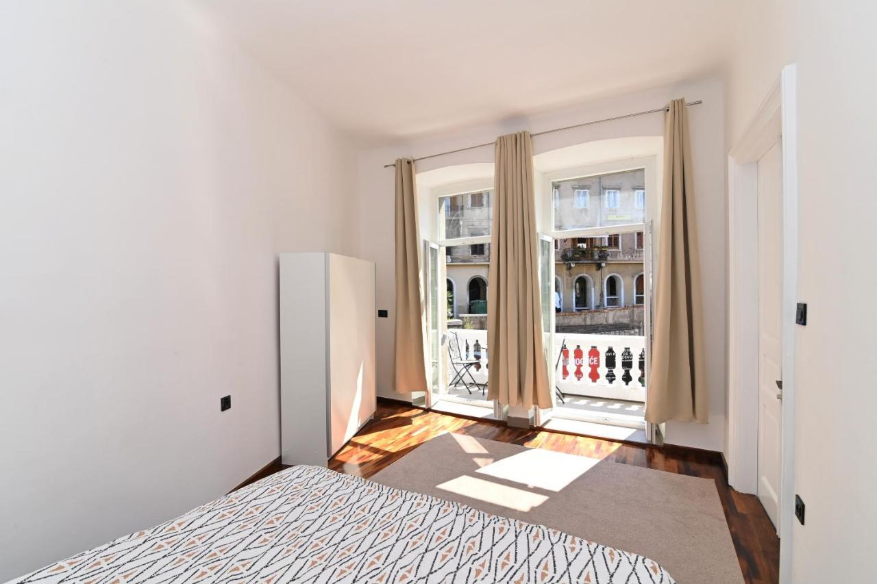 Tyson Apartman Rijeka Apartment Ngoại thất bức ảnh